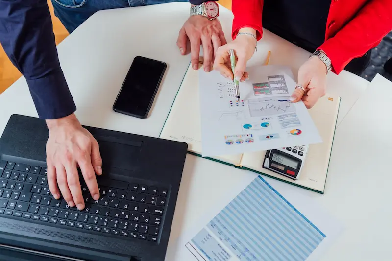 Maîtrisez l’optimisation fiscale du 3e pilier en tant que frontalier suisse et découvrez comment tirer profit de vos avantages fiscaux dès aujourd’hui.